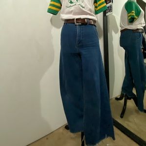 High waisted Bell Bottom jeans size 27